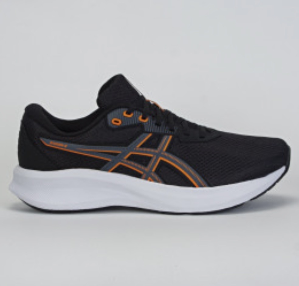 Tênis ASICS
